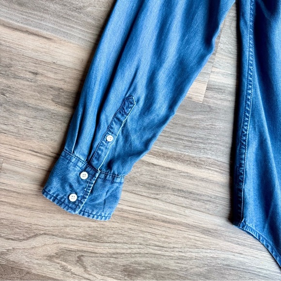 A New Day Chambray Tunic Shirt Long Sleeve with Pockets Soft 100% Lyocell Size M - Picture 10 of 12